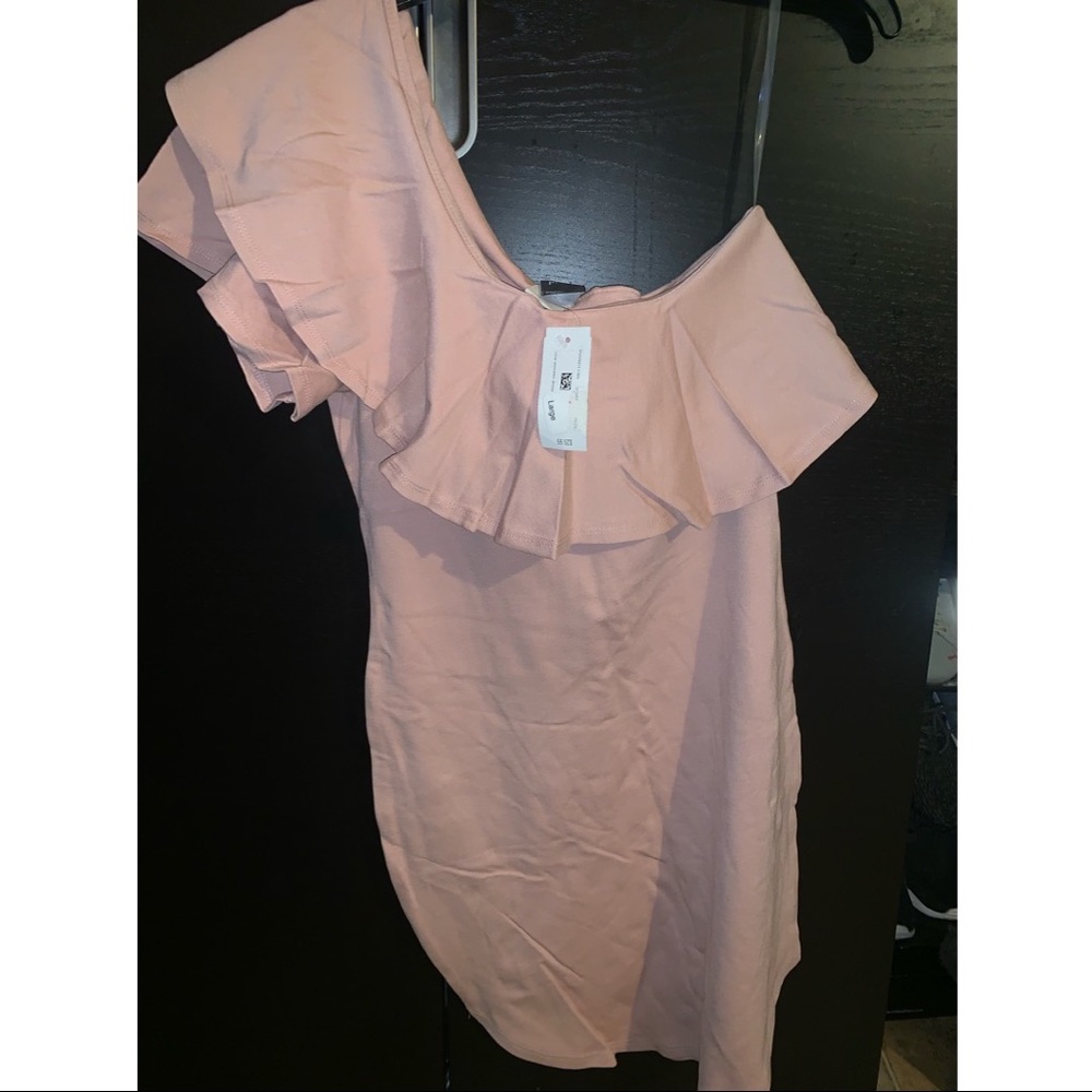 Off the shoulder dress body con midi dress